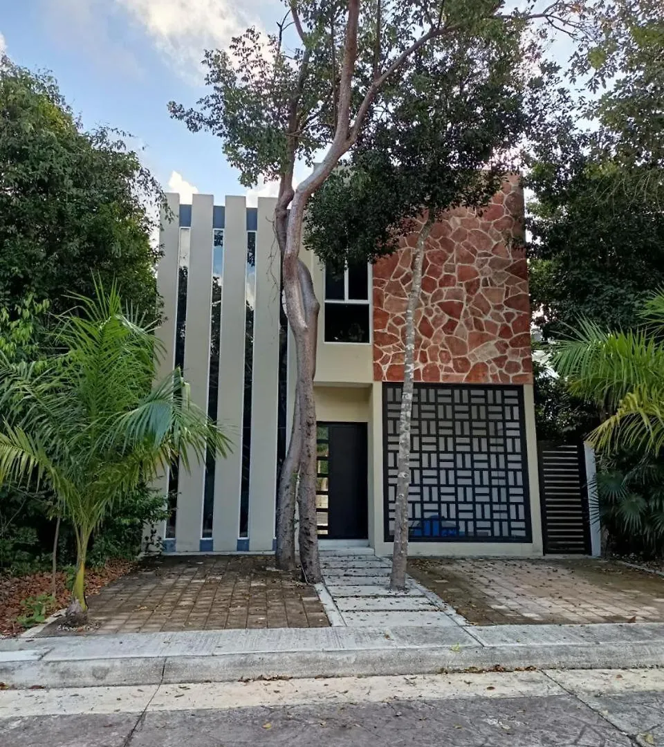 펜션 Casa Balam En 푸에르토 모렐로스 멕시코